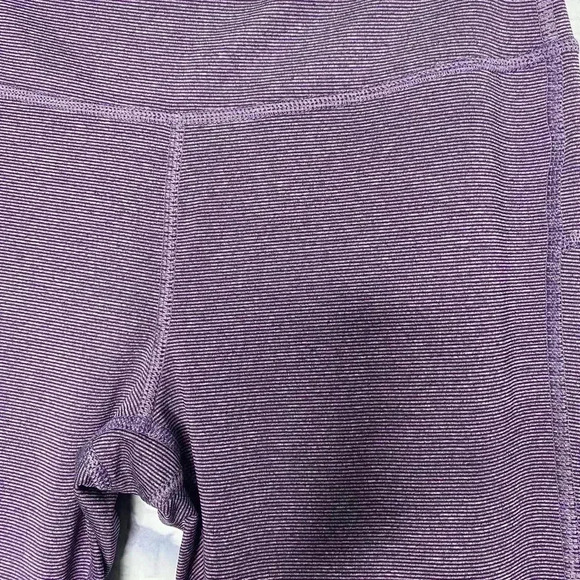 NWT Marika Sport Women’s Phlox Spacedye Striped Capri Leggings - Picture 4 of 5